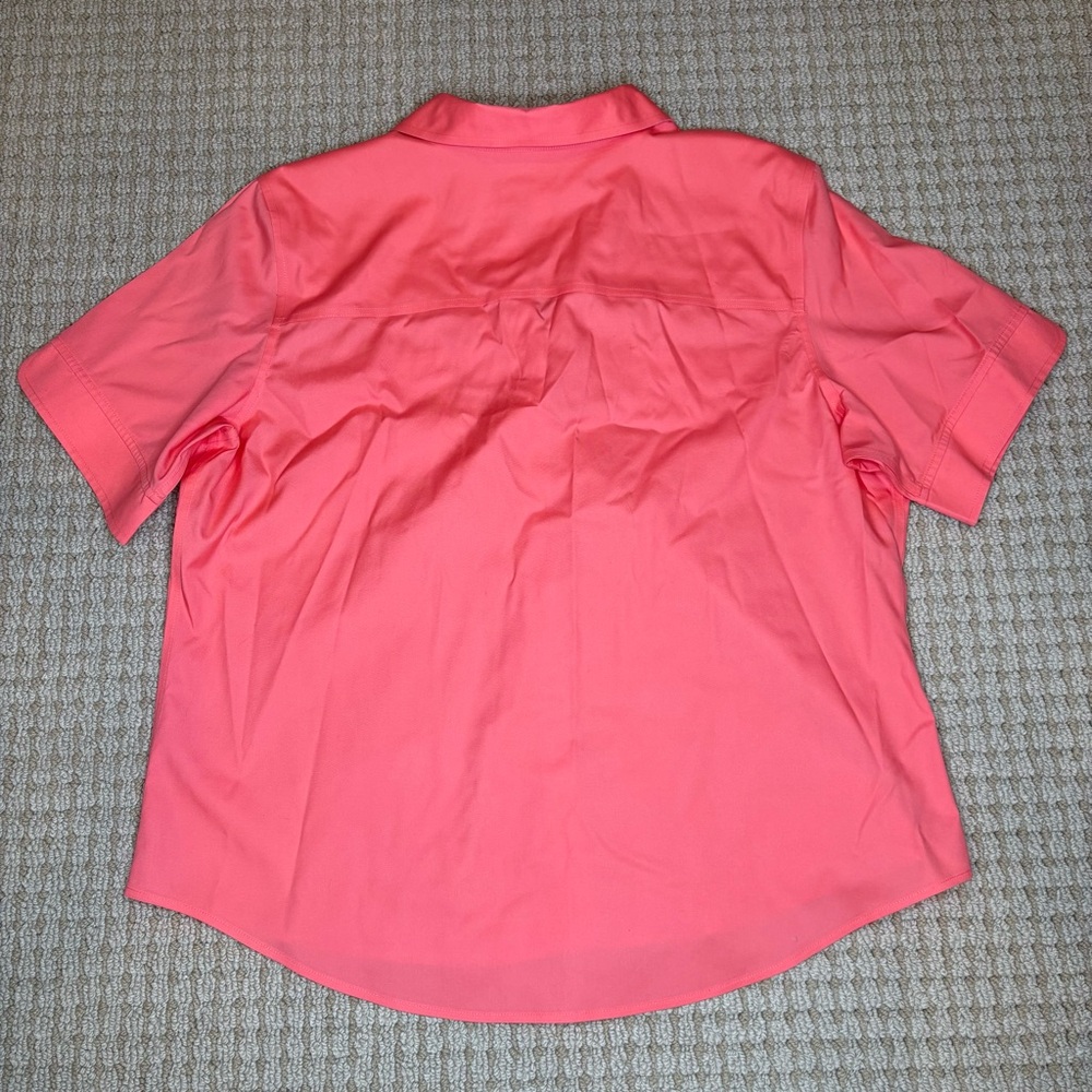 Chico's No Iron Short Sleeve Button Up - Picture 2 of 3